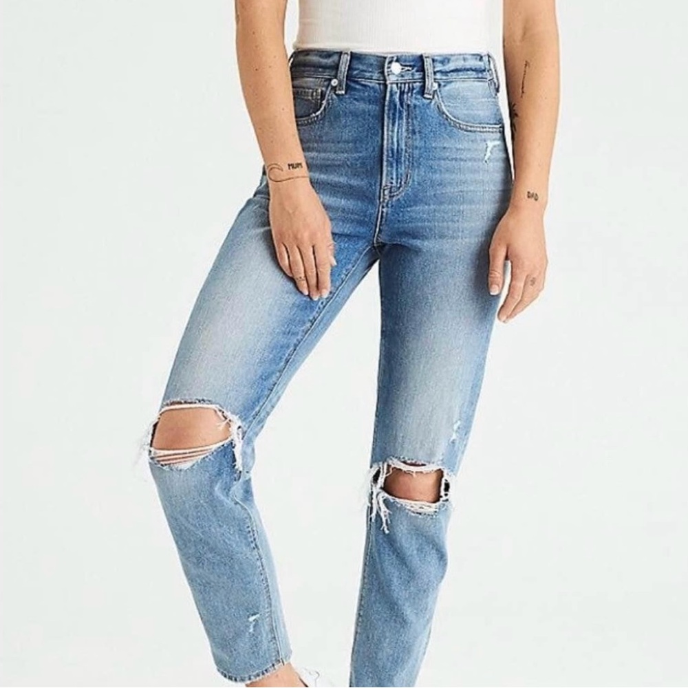 American Eagle mom jeans